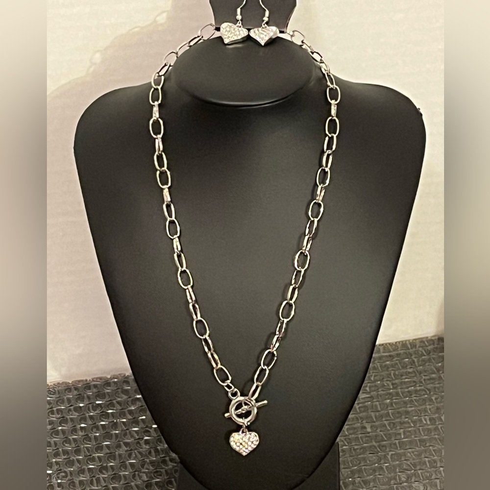 Elegant Silver Heart Necklace and Earring Set